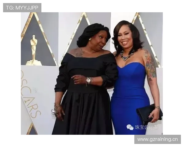 亚历克斯·摩根菜市场随手挑了几样，手上的包能付我一个月房租