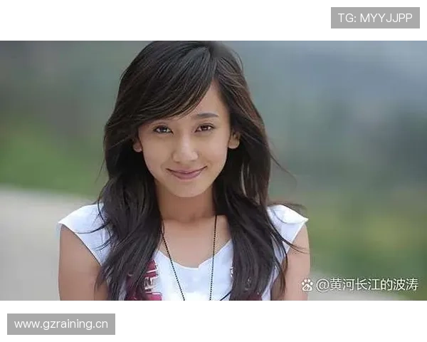 史梦瑶穿得比我衣柜还豪，看她背后的那些秘密也太疯狂了吧！